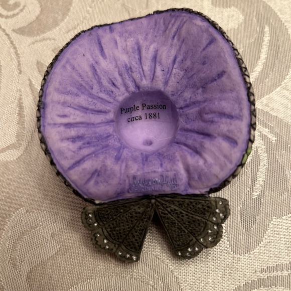 Willow hall age of elegance purple passion hat circa 1881 - Picture 4 of 4